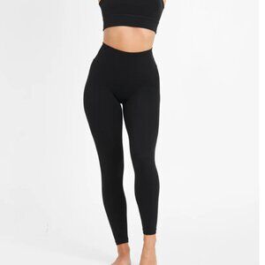 ZenCore High Waist Legging in Black -L